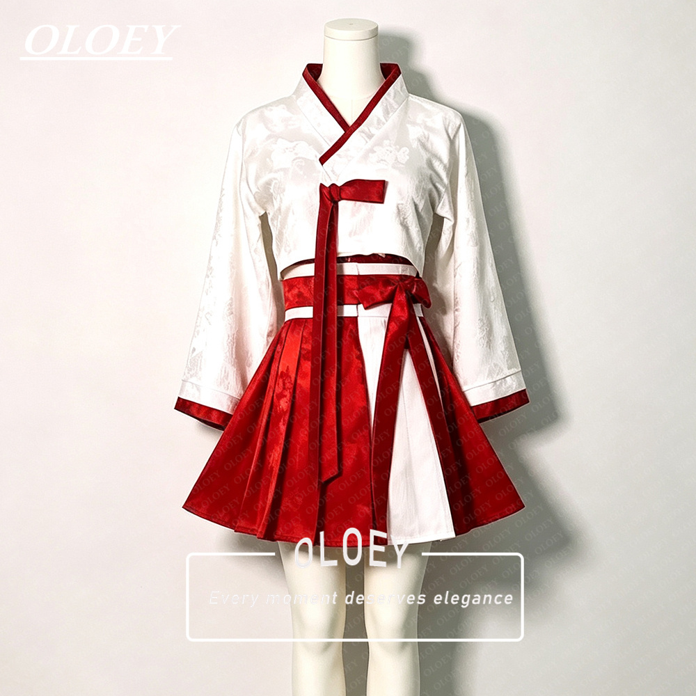 OLOEY Modern Red Ivory Short C - Hanbok Modern Set recension och pris